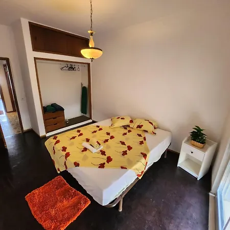In Portugal, Algarve Apartment Quarteira